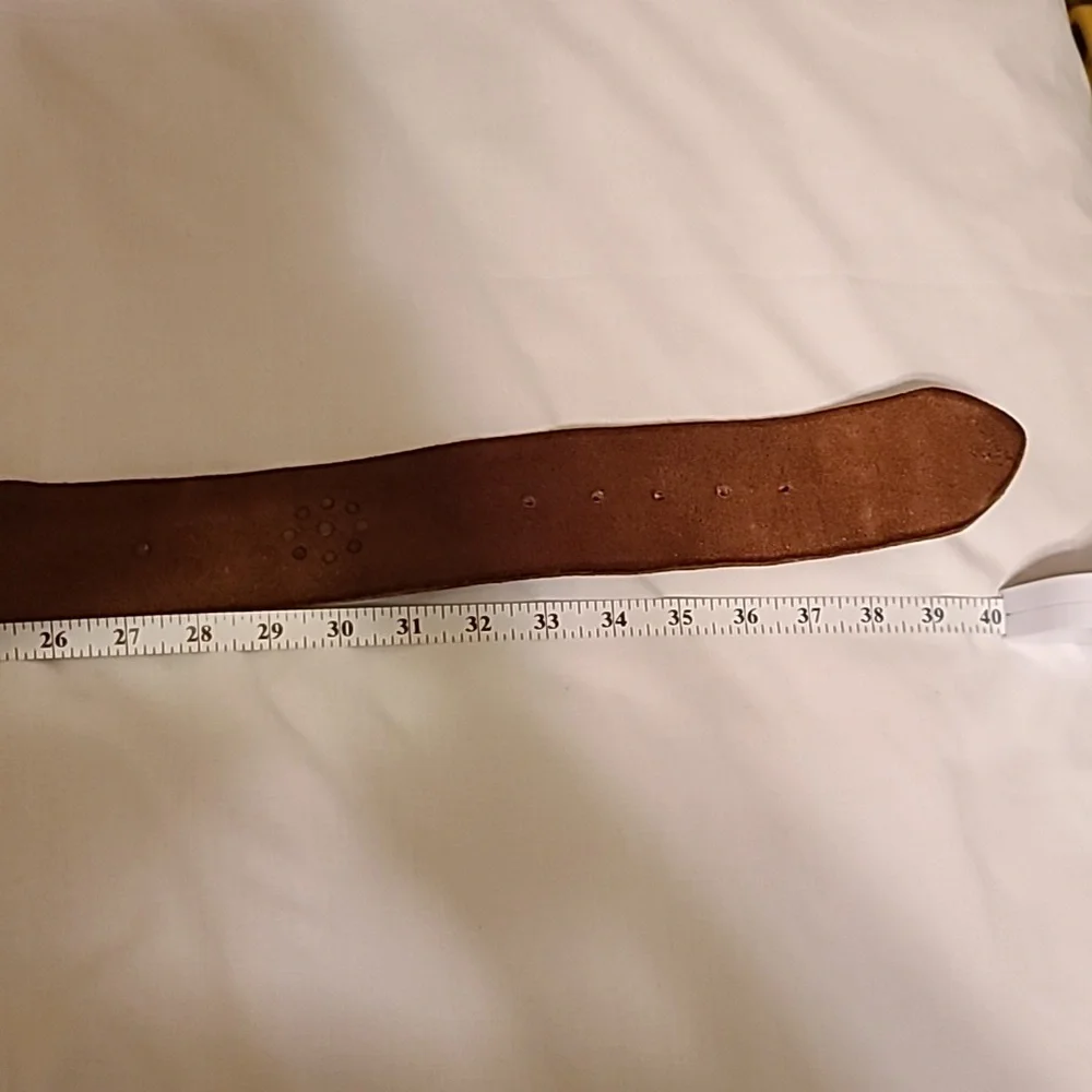 Fossil Vintage Brown Leather Belt Stitches and Eyelets Womens Size Medium